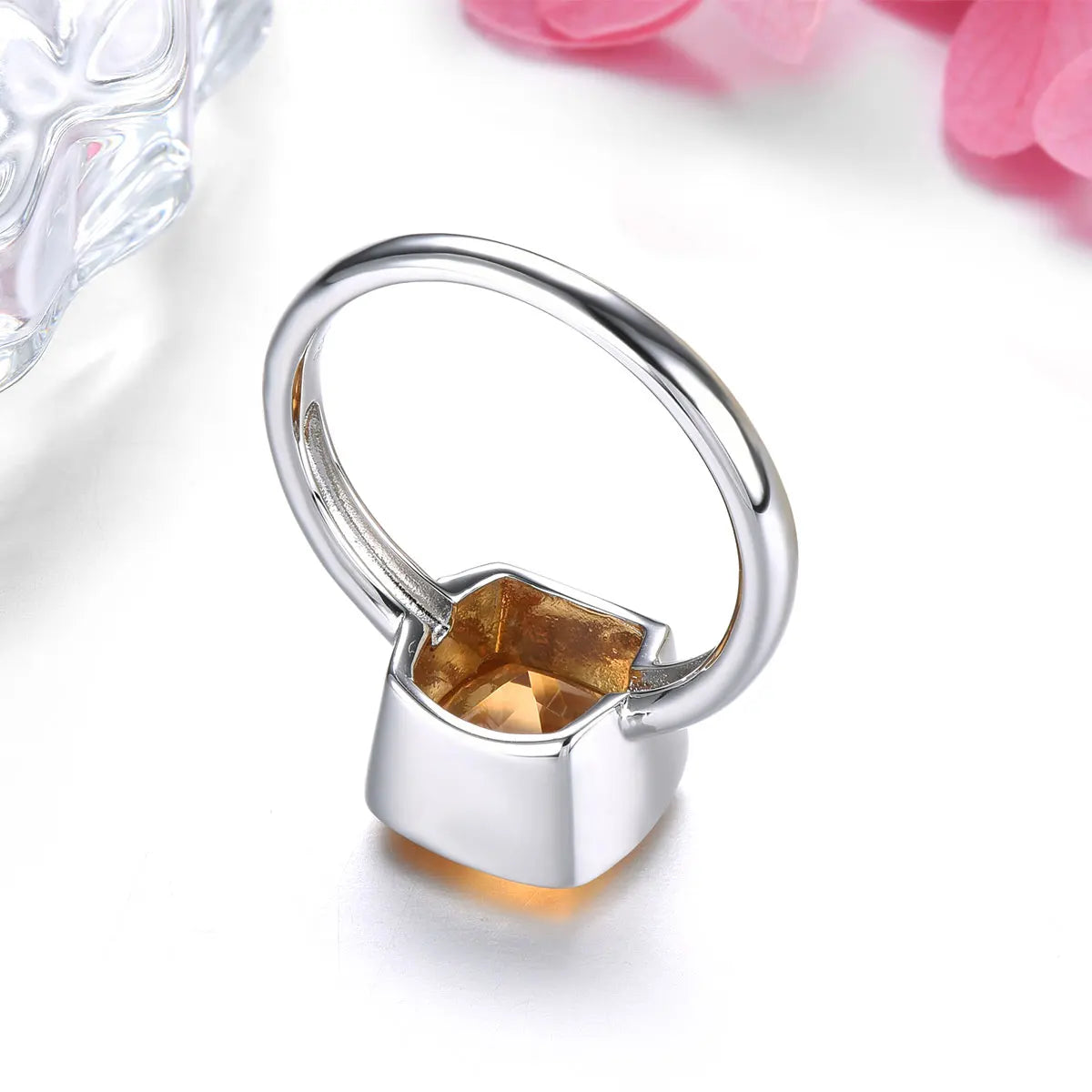 1.9 Carats Natural Citrine Classic Silver Rings