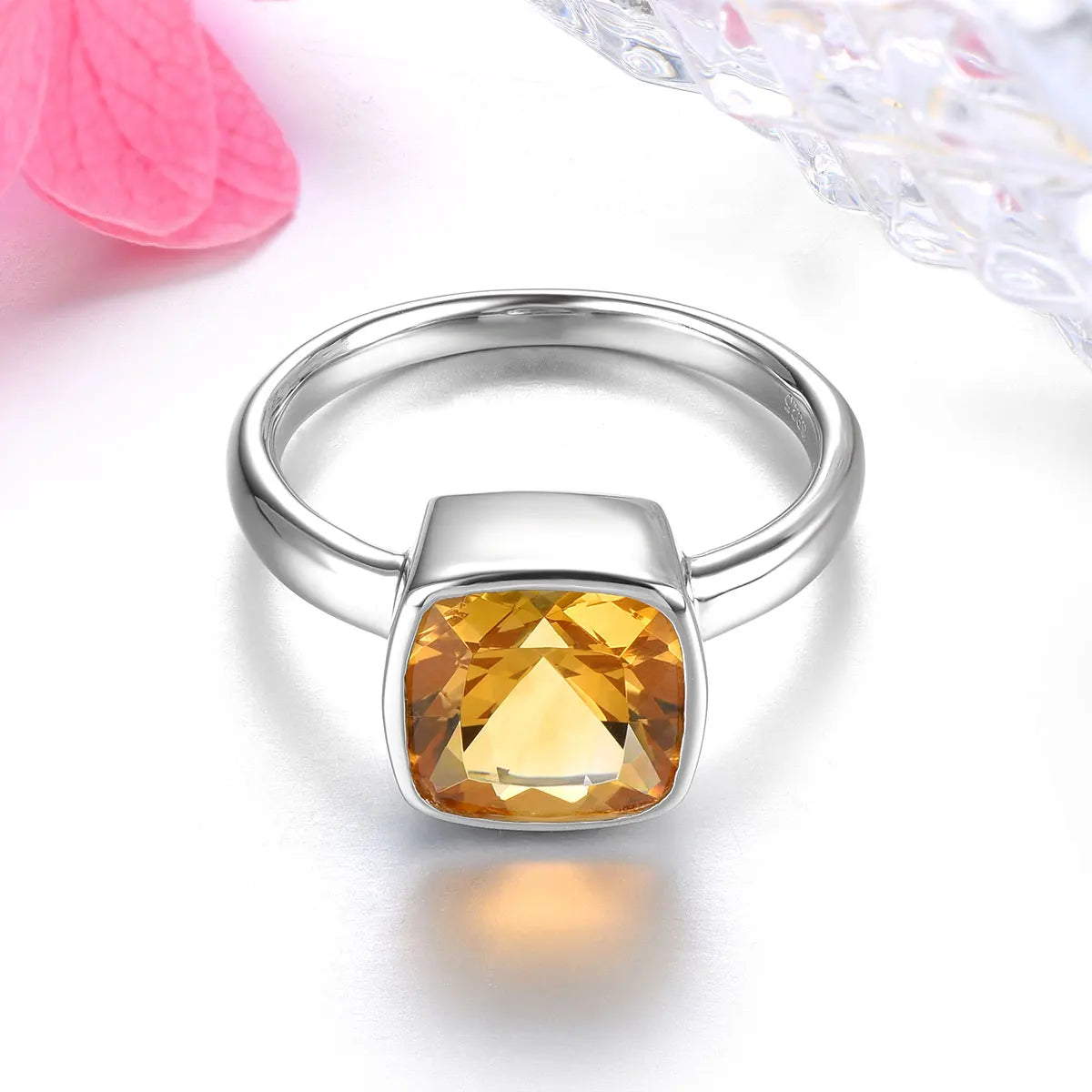 1.9 Carats Natural Citrine Classic Silver Rings